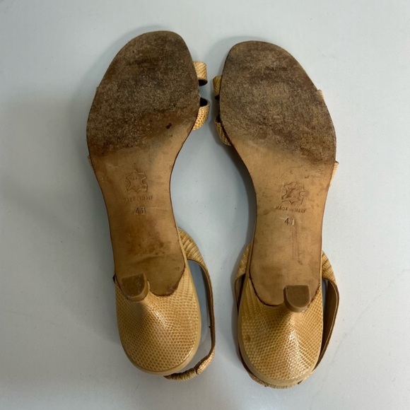 Manolo Blahnik Snakeskin Slingback Heels Sandals
Leather Open Toe Size 40 - Picture 10 of 11